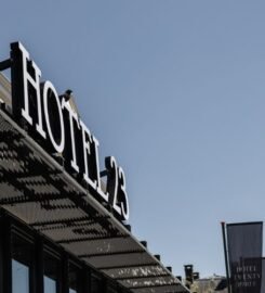 Hotel Twenty-Three